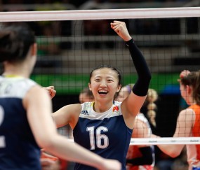 爱游戏体育官方 -莎拉波娃连续十场比赛得分超过高光表现，雄鹿挑战极限！